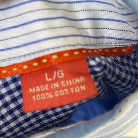 Tommy Bahama Size Large Men’s Blue and White Striped button shirt - Picture 7 of 8